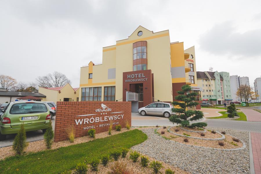 Hotel Wróblewscy Sieradz Zewnętrze zdjęcie